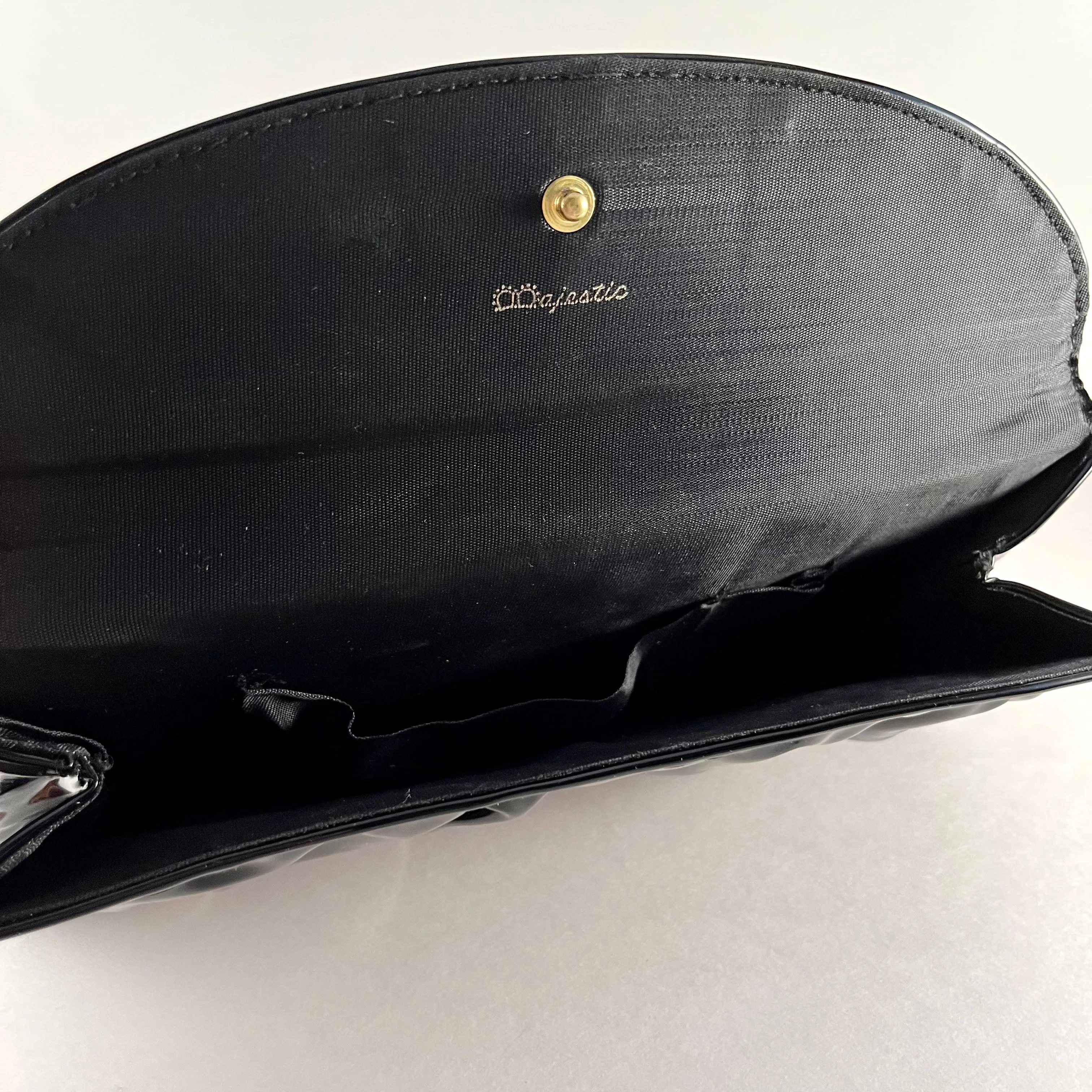 1950s Majestic Patent Clutch