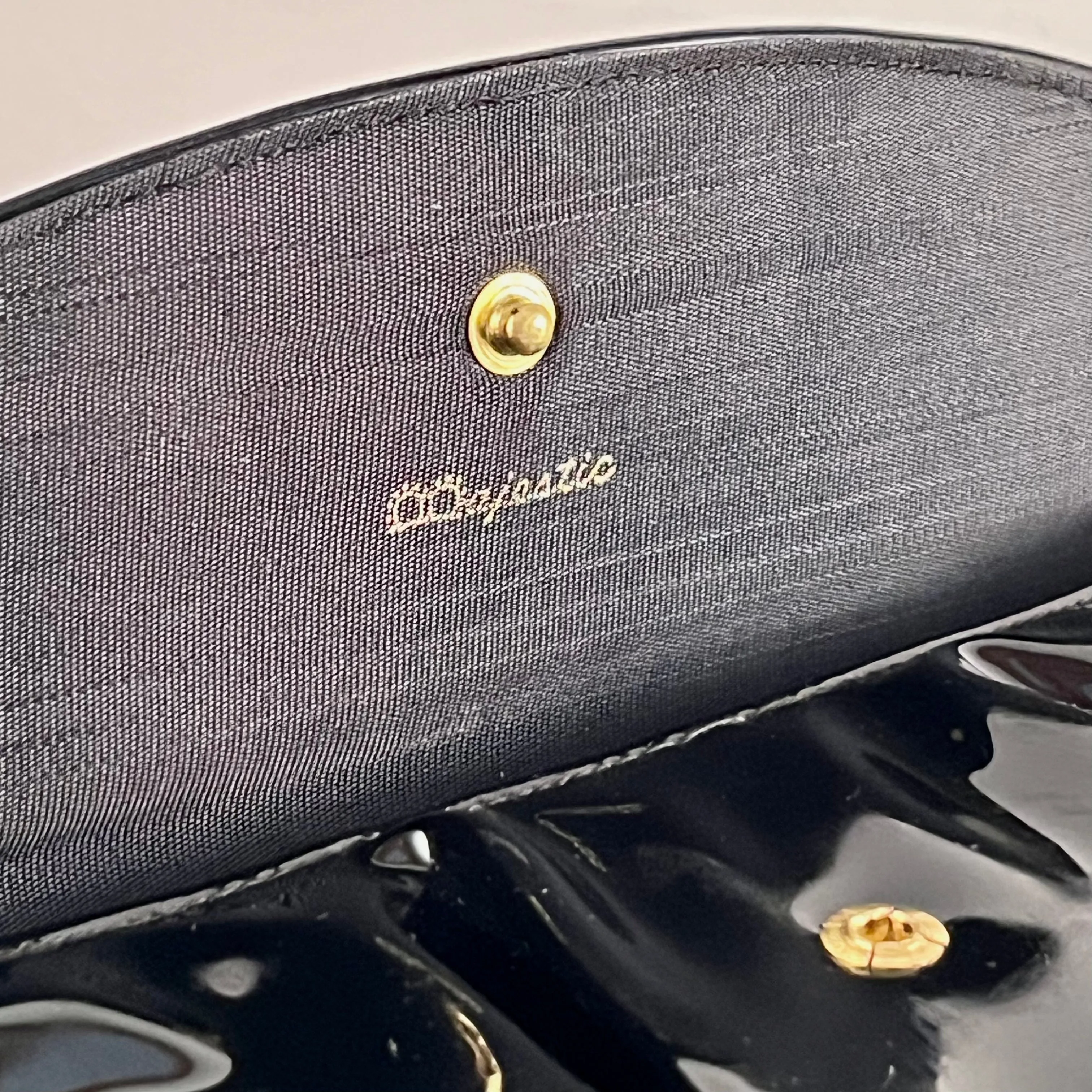1950s Majestic Patent Clutch