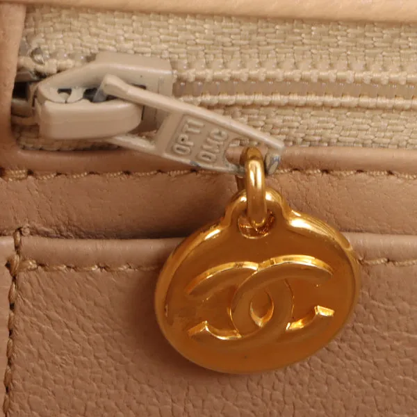 Chanel Around 1990 Made Edge Design Flap Turn-Lock Chain Bag Beige