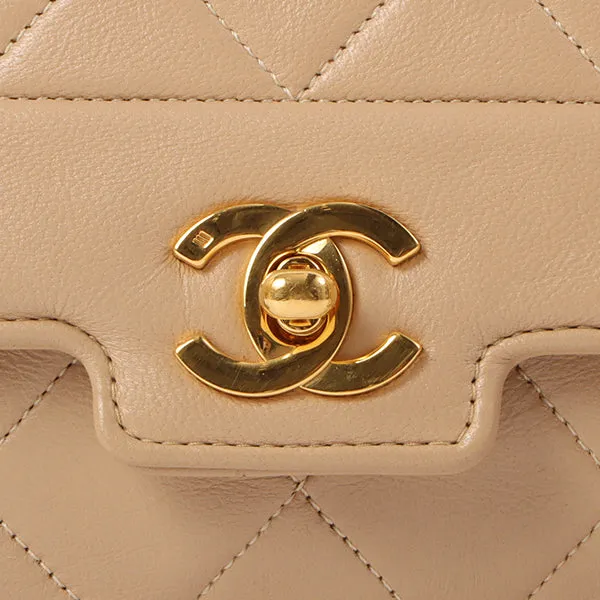 Chanel Around 1990 Made Edge Design Flap Turn-Lock Chain Bag Beige