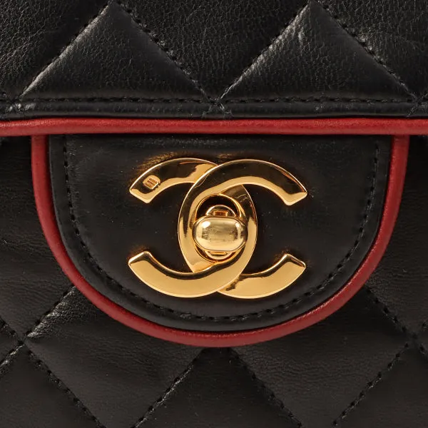 Chanel Around 1990 Made Edge Design Flap Turn-Lock Chain Bag Black/Red