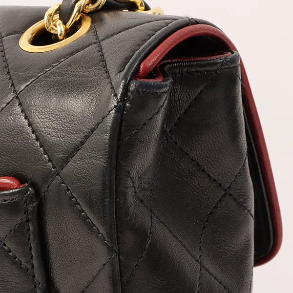 Chanel Around 1990 Made Edge Design Flap Turn-Lock Chain Bag Black/Red