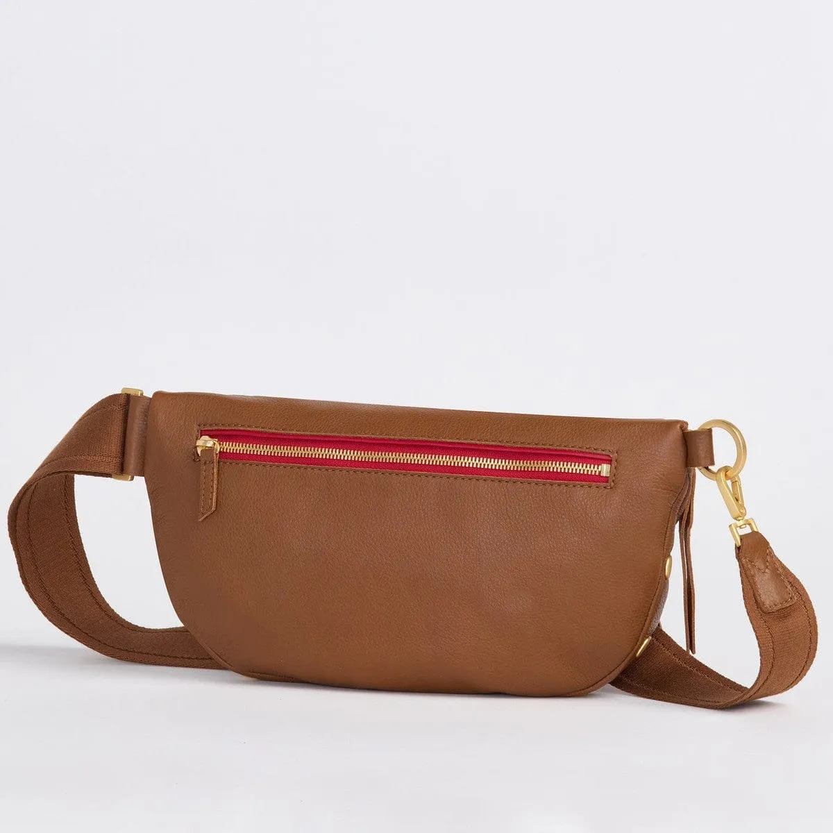 CHARLES CROSSBODY LRG - Mahogany Pebble/Brushed Gold Red Zip