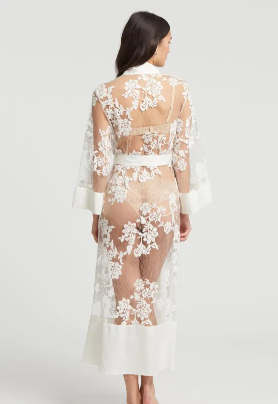 CHARMING ROBE