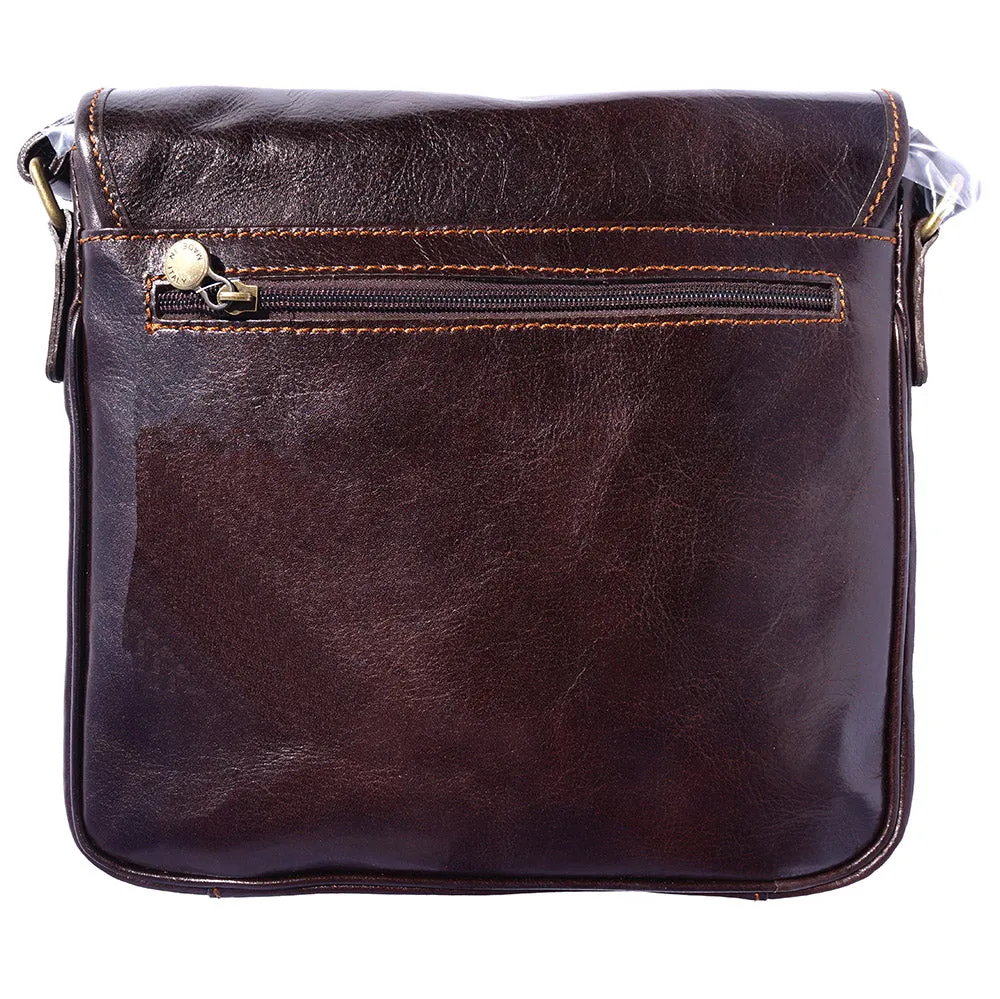 Christopher Messenger bag in cow leather