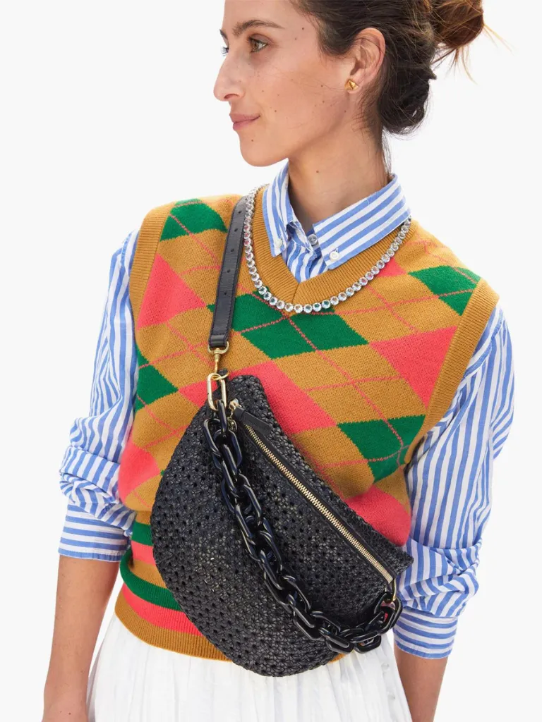 Grande Fanny Pack in Black Rattan