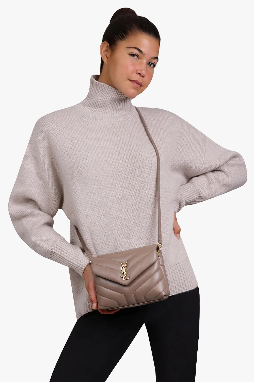 LOULOU TOY STRAP BAG TAUPE/GOLD