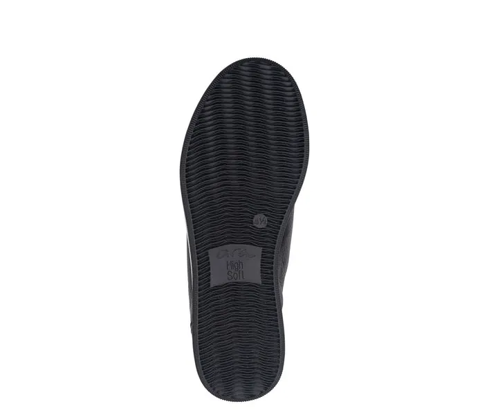 REI LOW