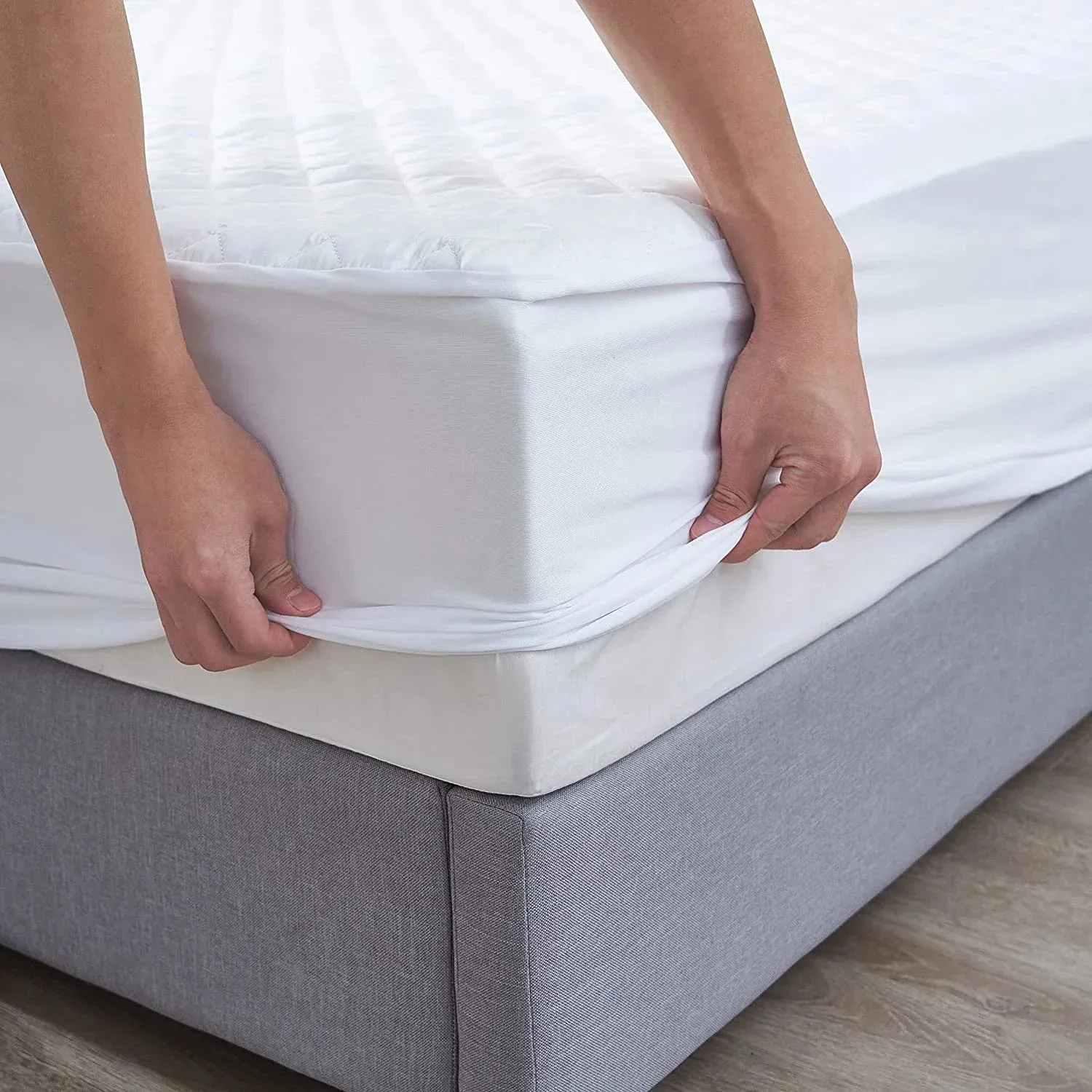 Soft Cotton Quilted 100% Waterproof Fitted Mattress Protector In Skin Color