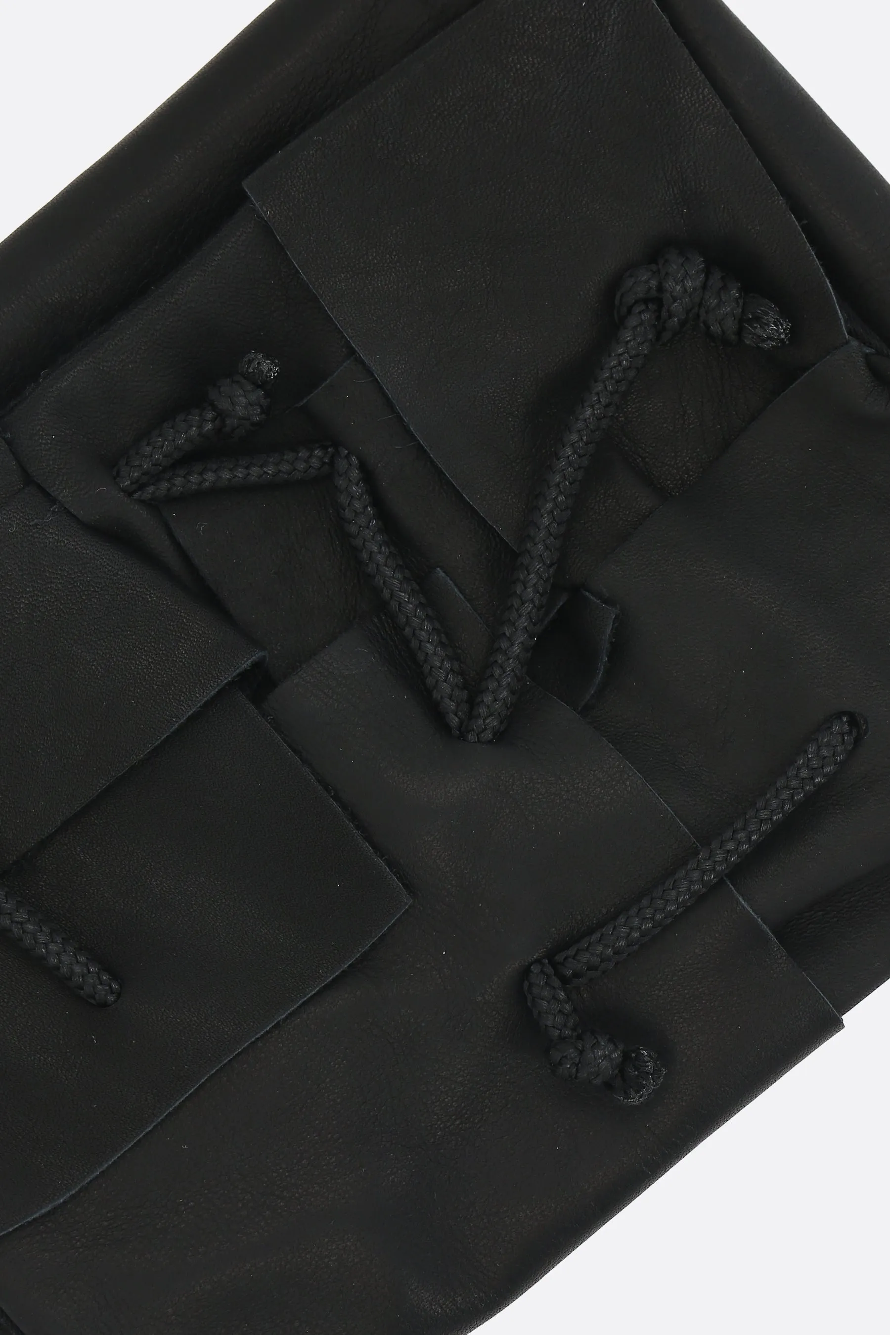 string-detailed smooth leather shoulder bag