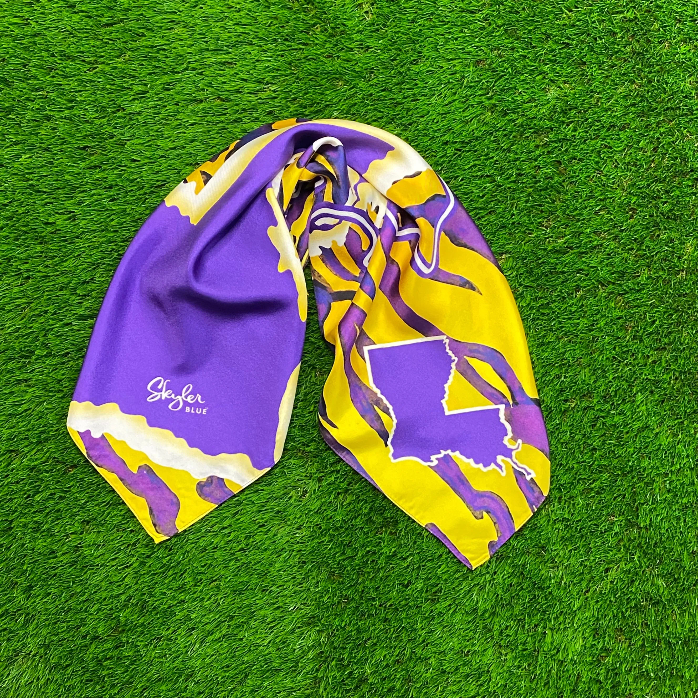 The Baton Rouge Clear Medium Saddle Bag