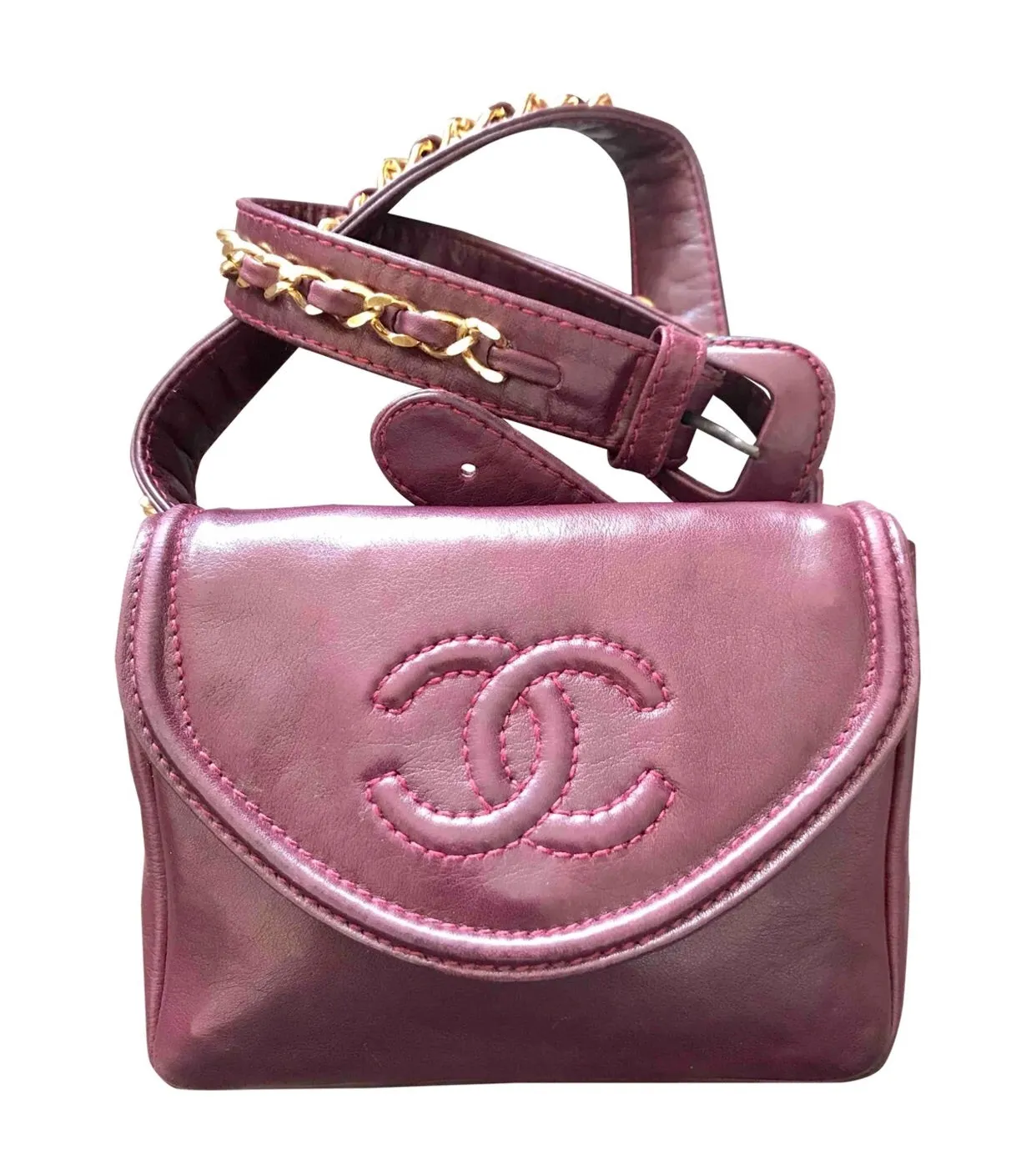 Vintage CHANEL wine fanny pack, leather belt bag with detachable chain belt and CC stitch mark on flap.  Fits 29.5" -32.6"