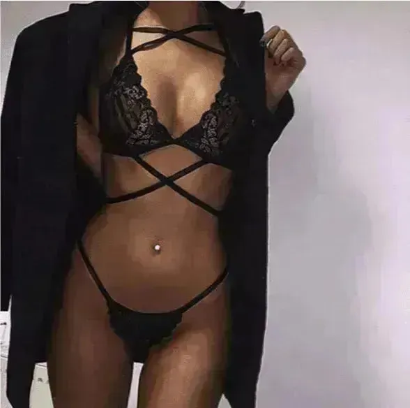 Women's Charming Lace lingerie set