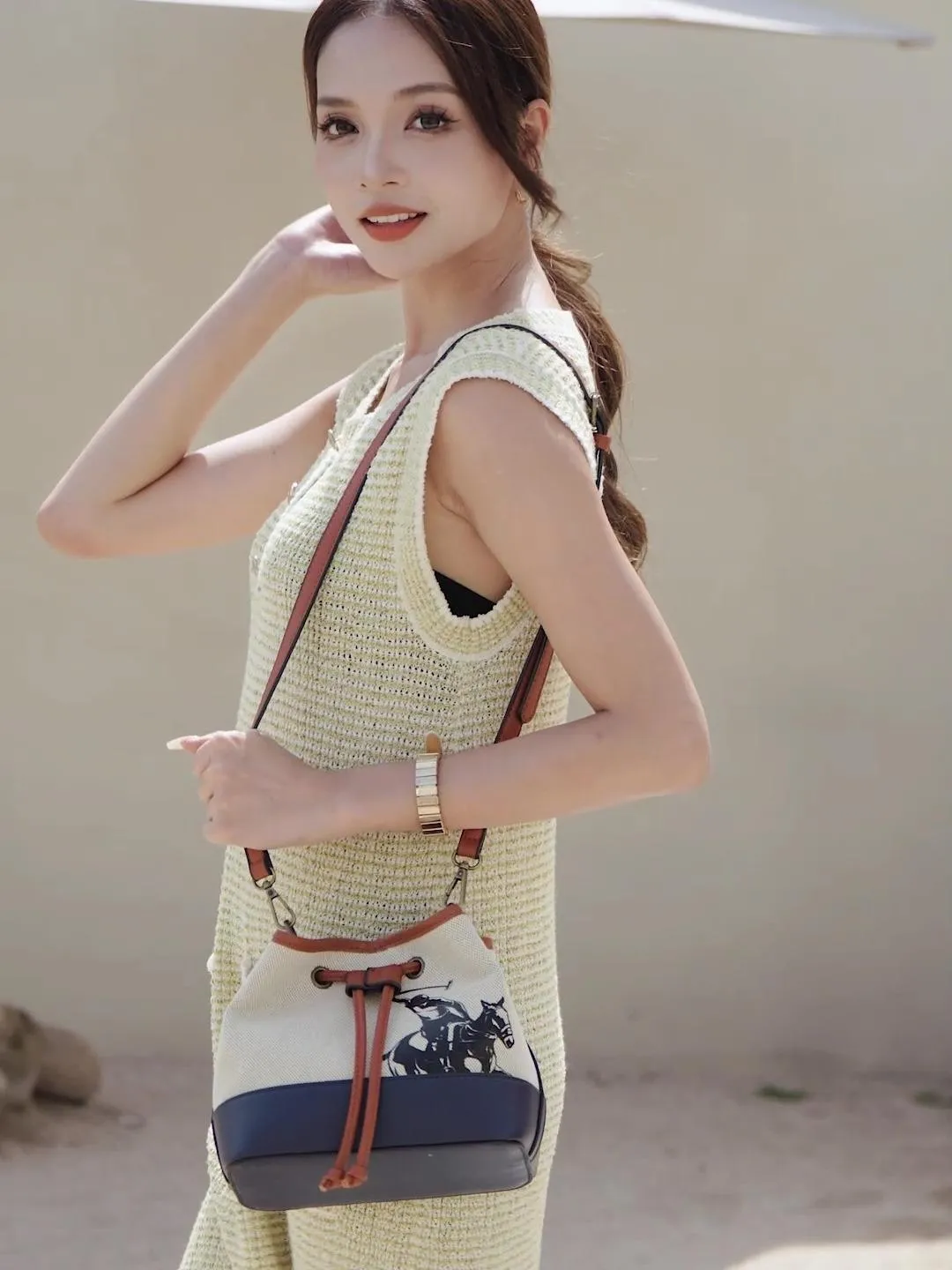 Women's Top Handle Sling Bag / Crossbody Bag - HLG 953